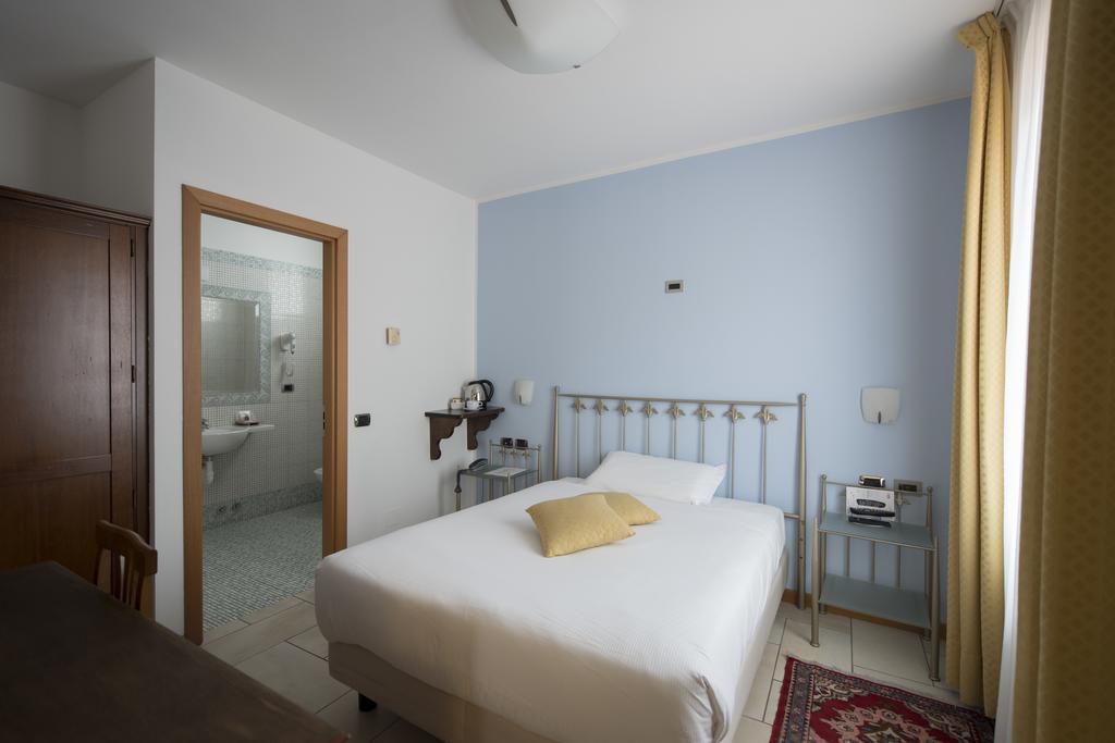 Hotel Villa Colico Luaran gambar