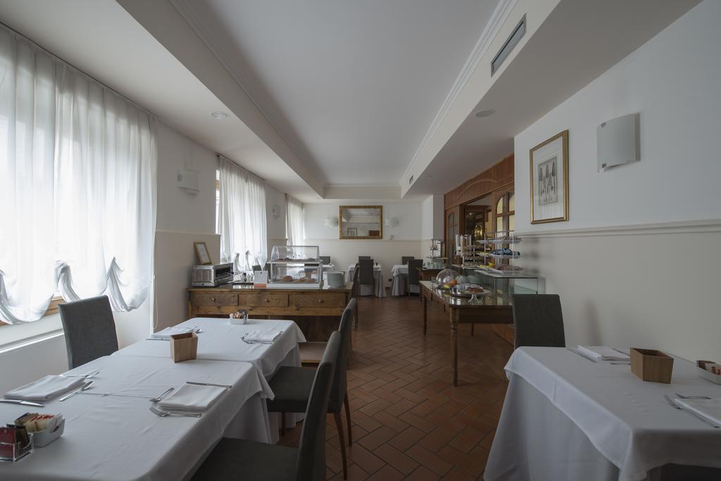 Hotel Villa Colico Luaran gambar
